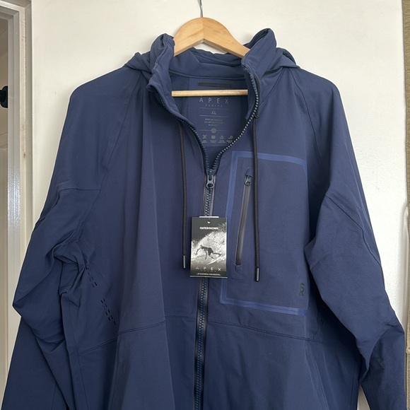 Apex Outerknown Jacket - Picture 2 of 3